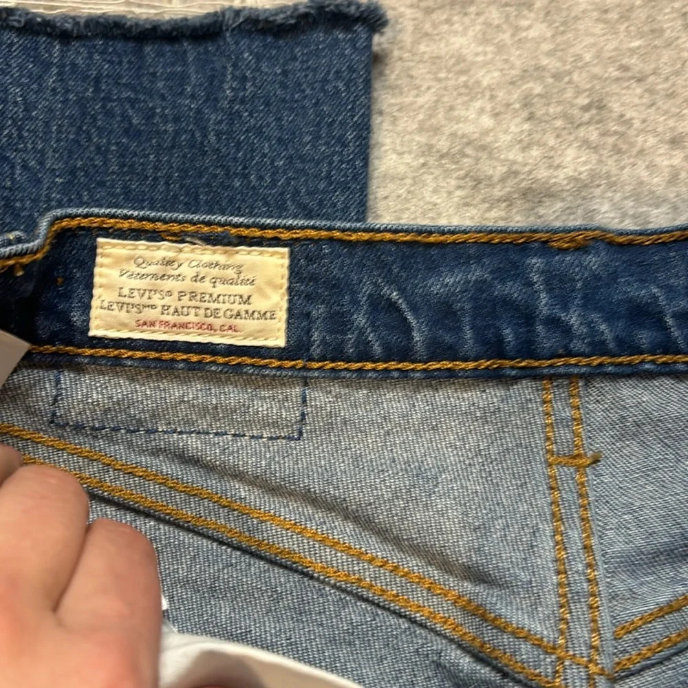 Levi's 501, Size 23 in Indigo - Picture 8 of 12
